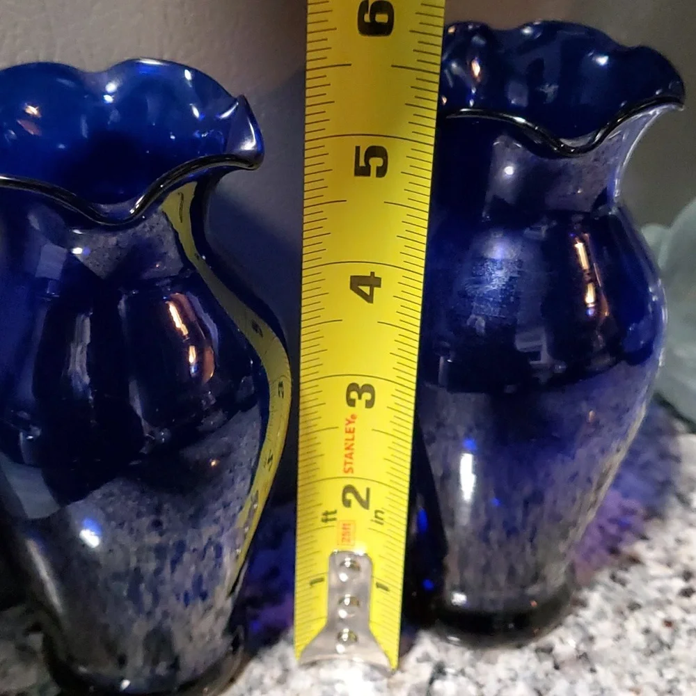 Cobalt Blue Ruffle Edge  Vase - Picture 3 of 4